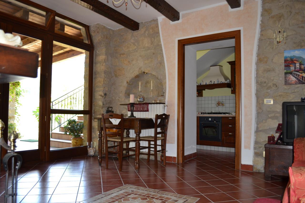 La Casa Di Lidia Bed & Breakfast Cardile Exterior photo